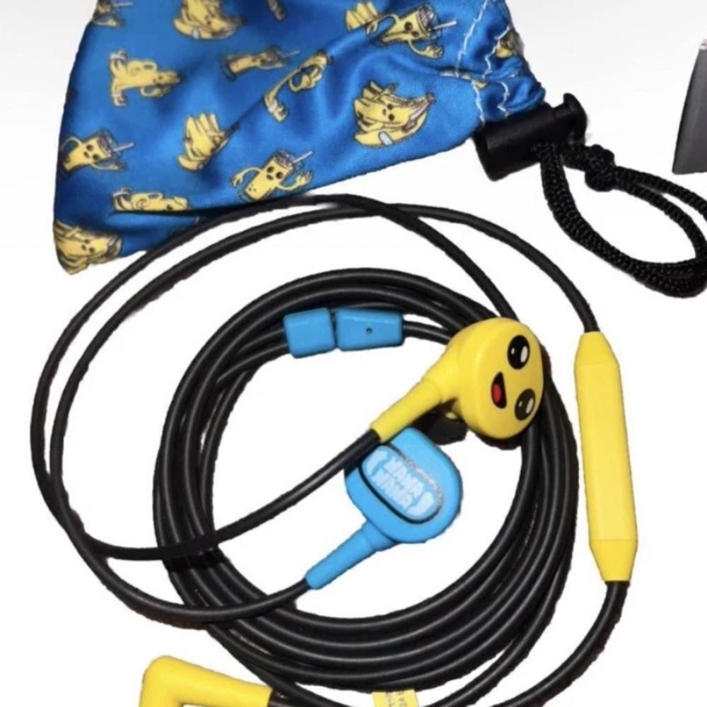Peely Fortnite Earbuds - No Emote Code